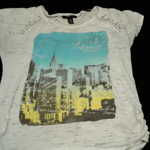 Shirt - Picture 1 of 1